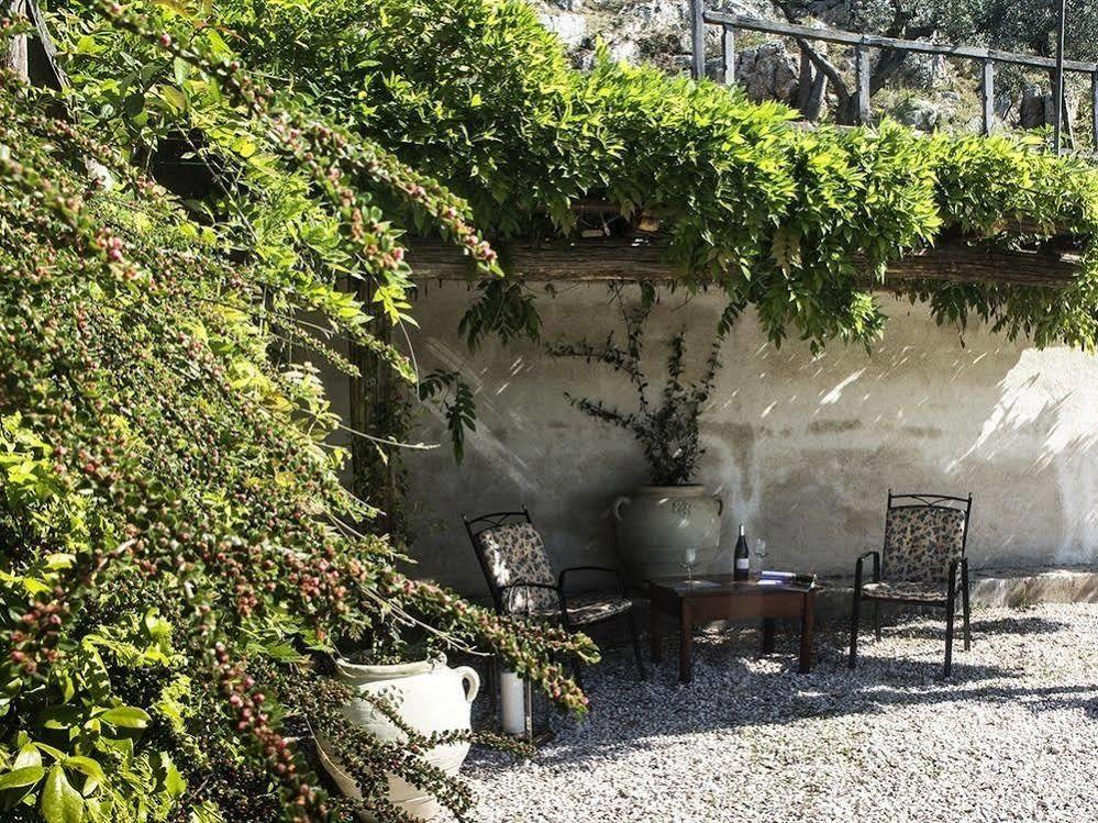 Casale San Pietro Bed & Breakfast Anagni Exterior foto